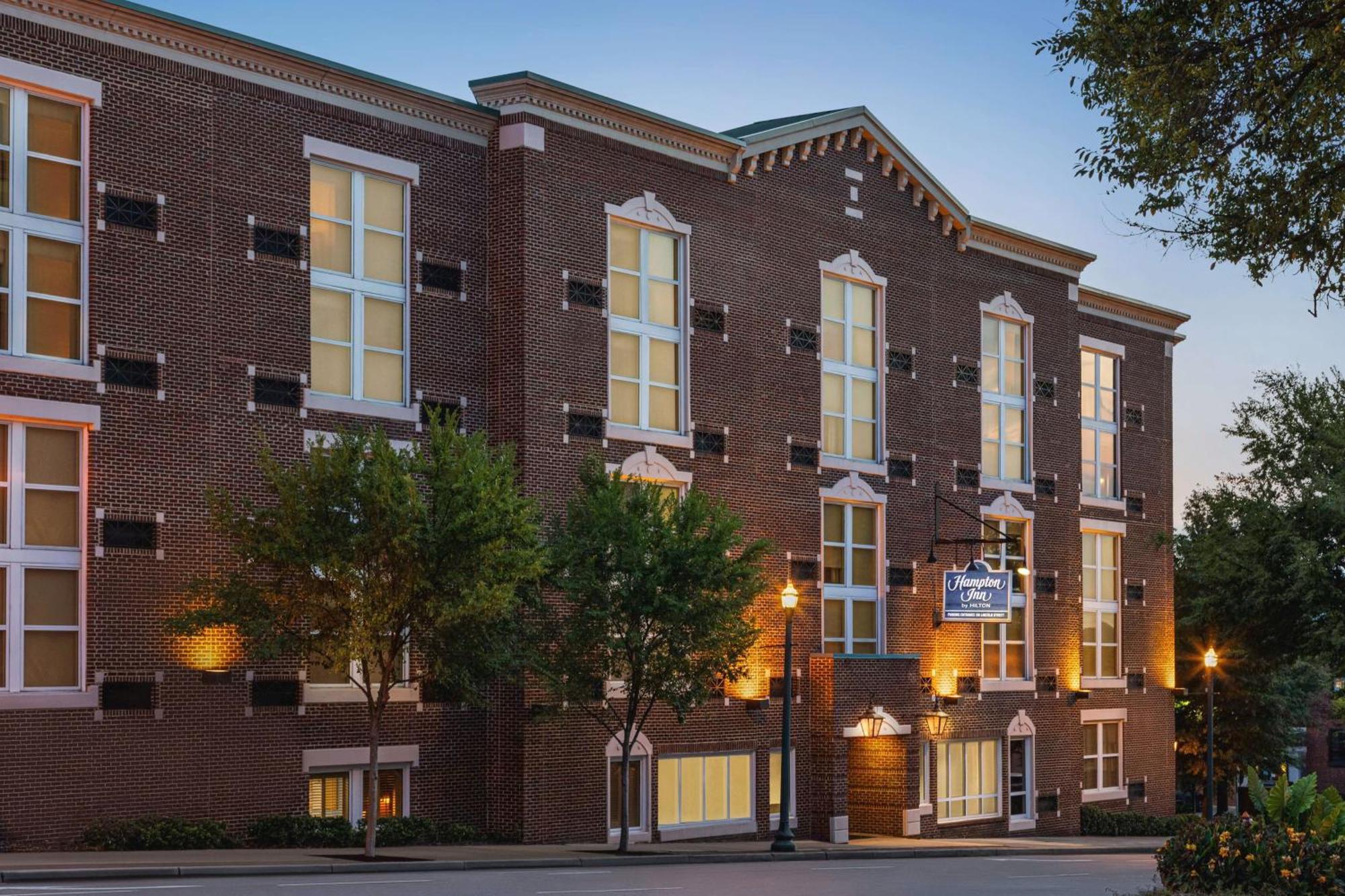 Hampton Inn Columbia-Downtown Historic District Екстер'єр фото